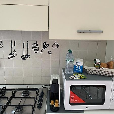 Minimal Loft In Centro A Piacenza Leilighet Eksteriør bilde