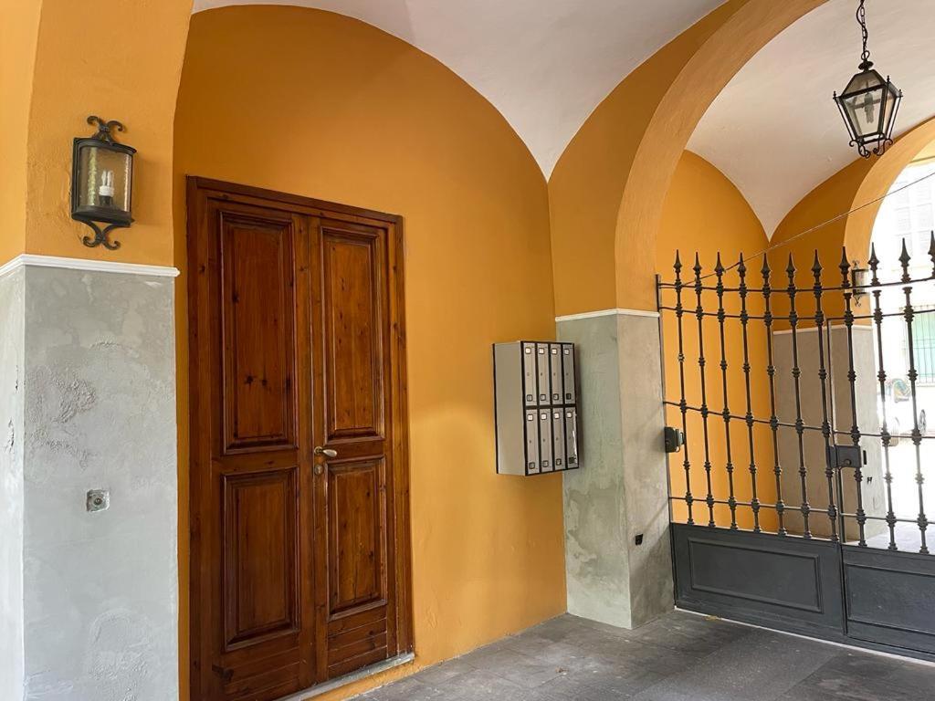 Minimal Loft In Centro A Piacenza Leilighet Eksteriør bilde