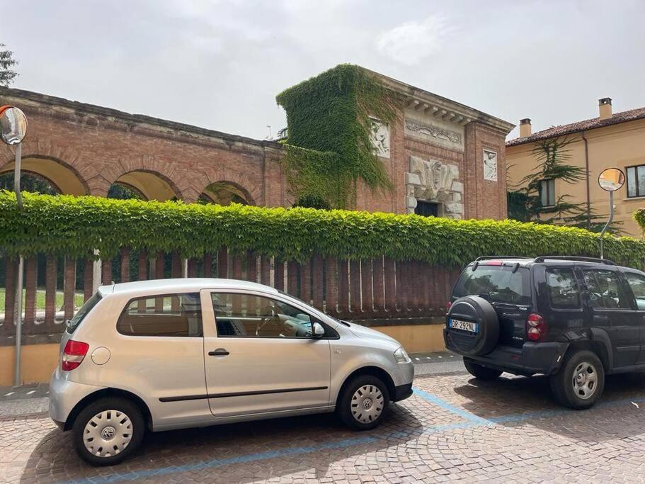 Minimal Loft In Centro A Piacenza Leilighet Eksteriør bilde